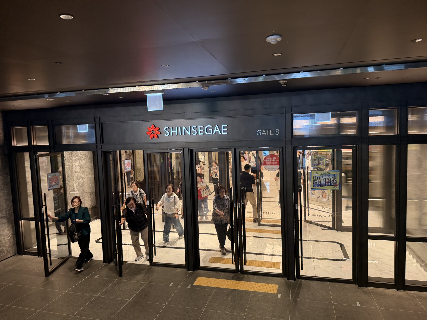 Shinsegae department store GATE 8 entrance